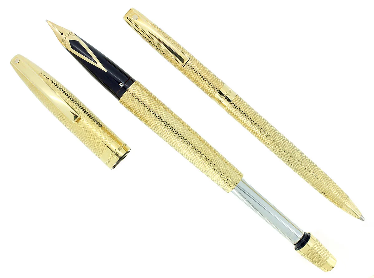 1970S SHEAFFER IMPERIAL TD 18K SOLID GOLD MASTERPIECE BARLEYCORN PATTERN FOUNTAIN PEN & BALLPOINT PEN SET
