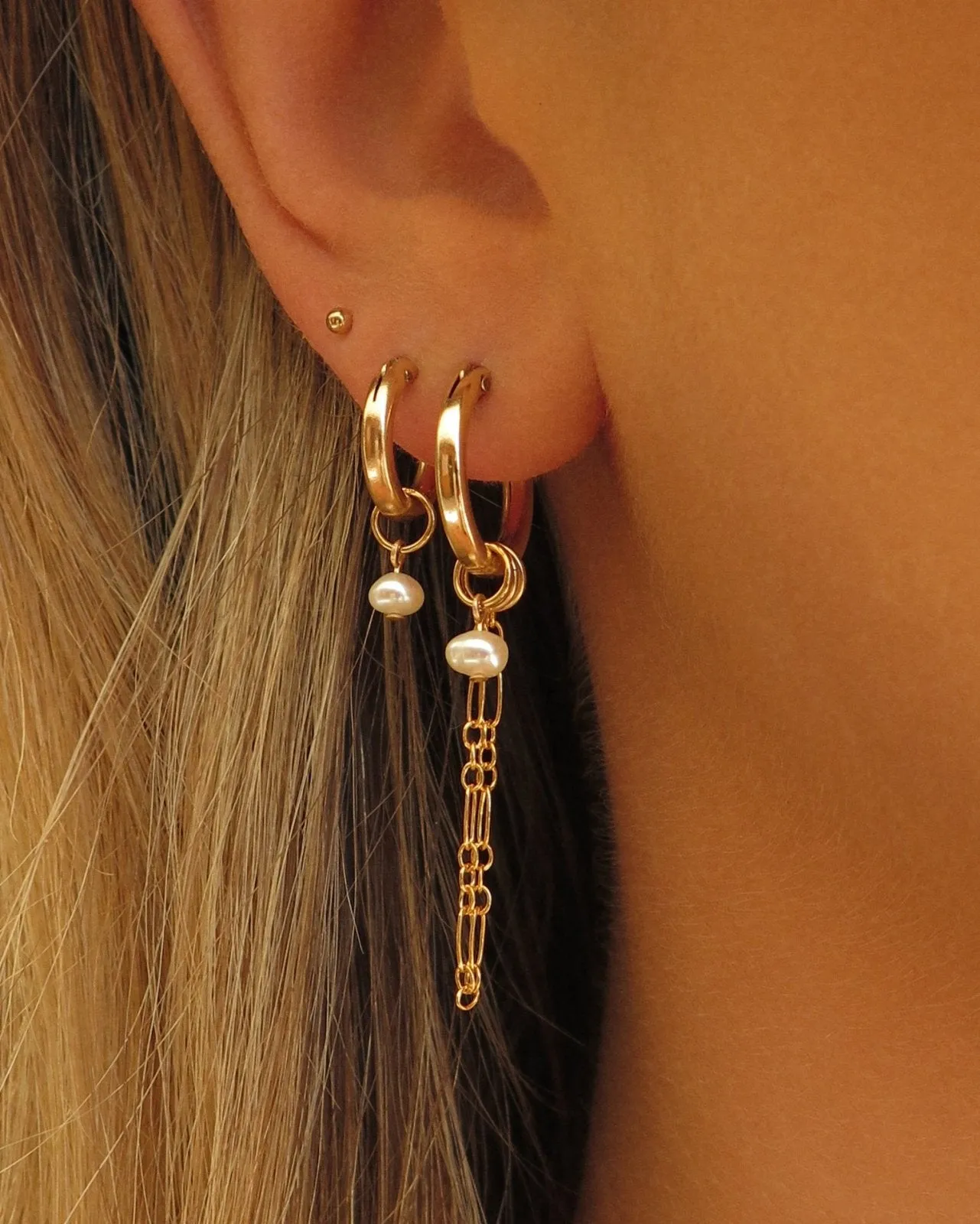 Double Piercing Freshwater Pearl Thick Hoop Earrings  - 14k Yellow Gold Fill