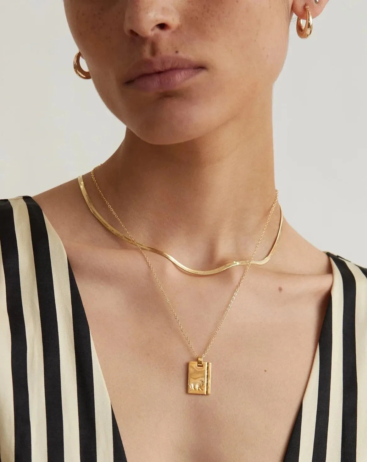 Gold Star Sign Necklace Leo