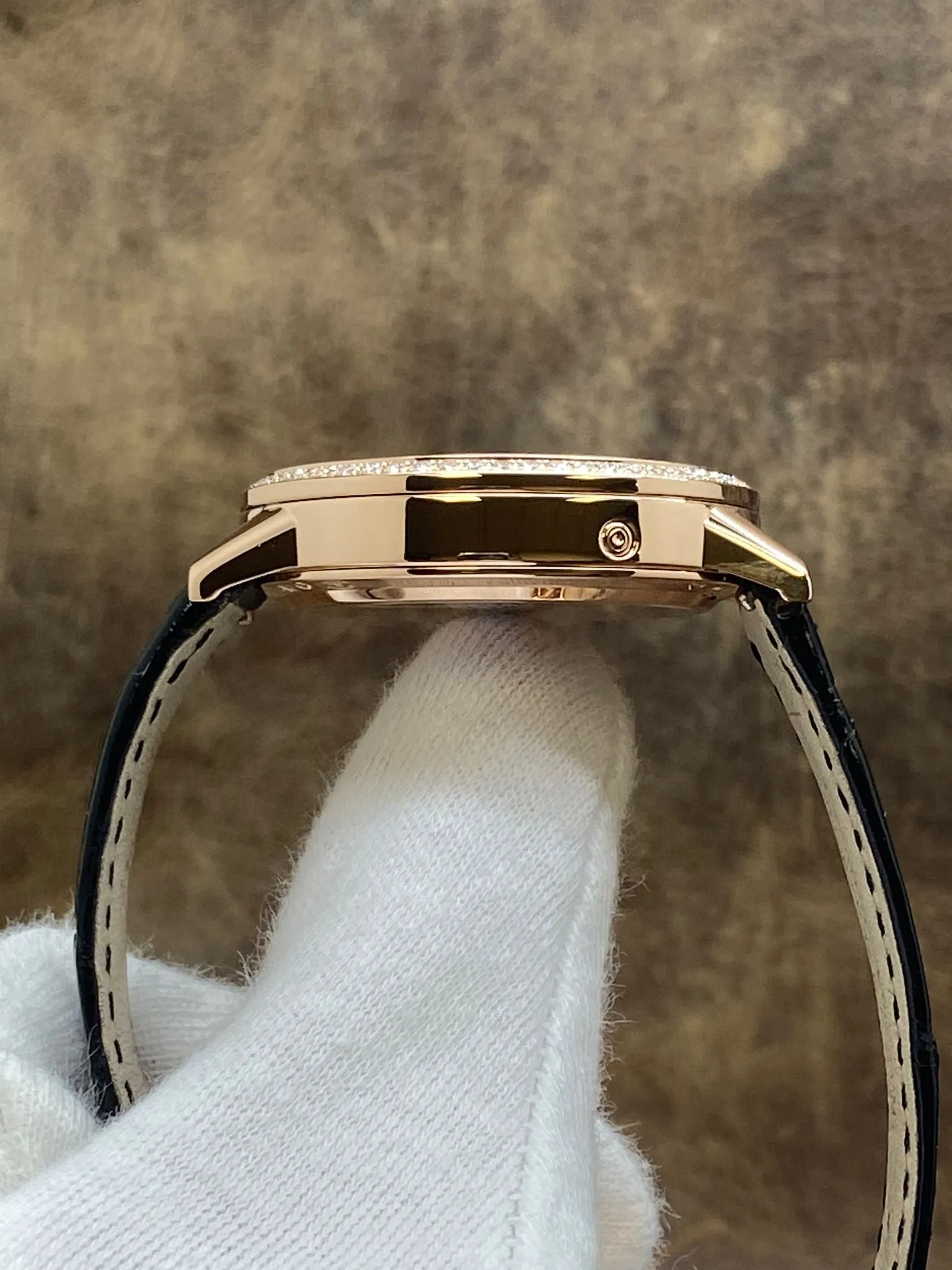 Jaeger-Lecoultre RENDEZ-VOUS CLASSIC MOON 18K Rose Gold Q3572430 White Diamond Dial Automatic Women's Watch