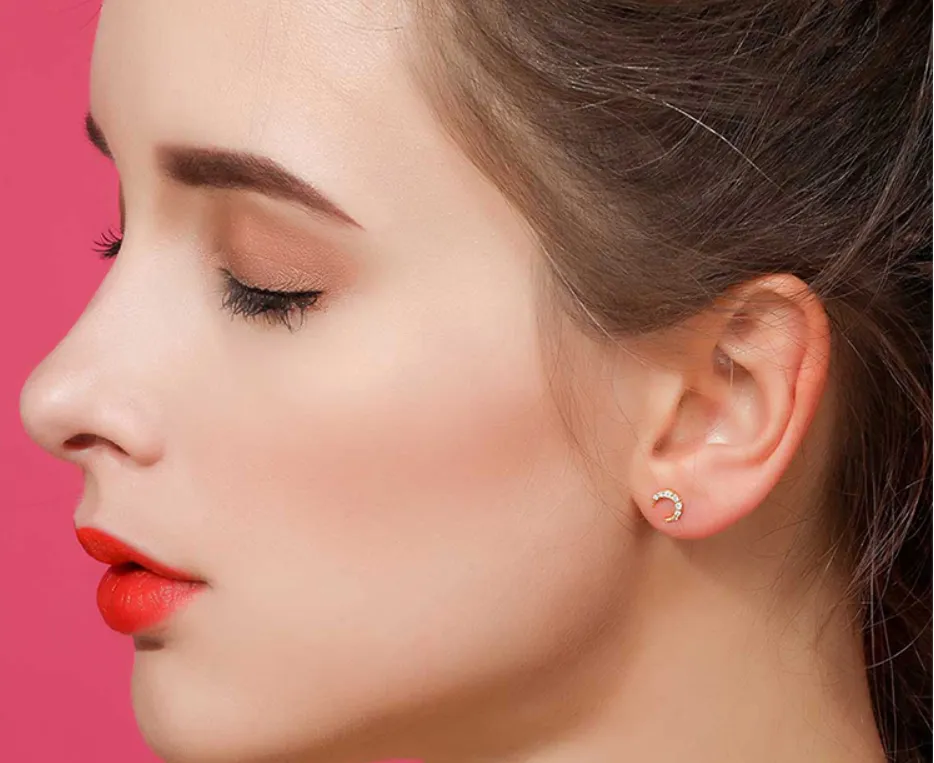 JELLY GIRL 18K GOLD SHINING CRYSTAL STUD EARRINGS