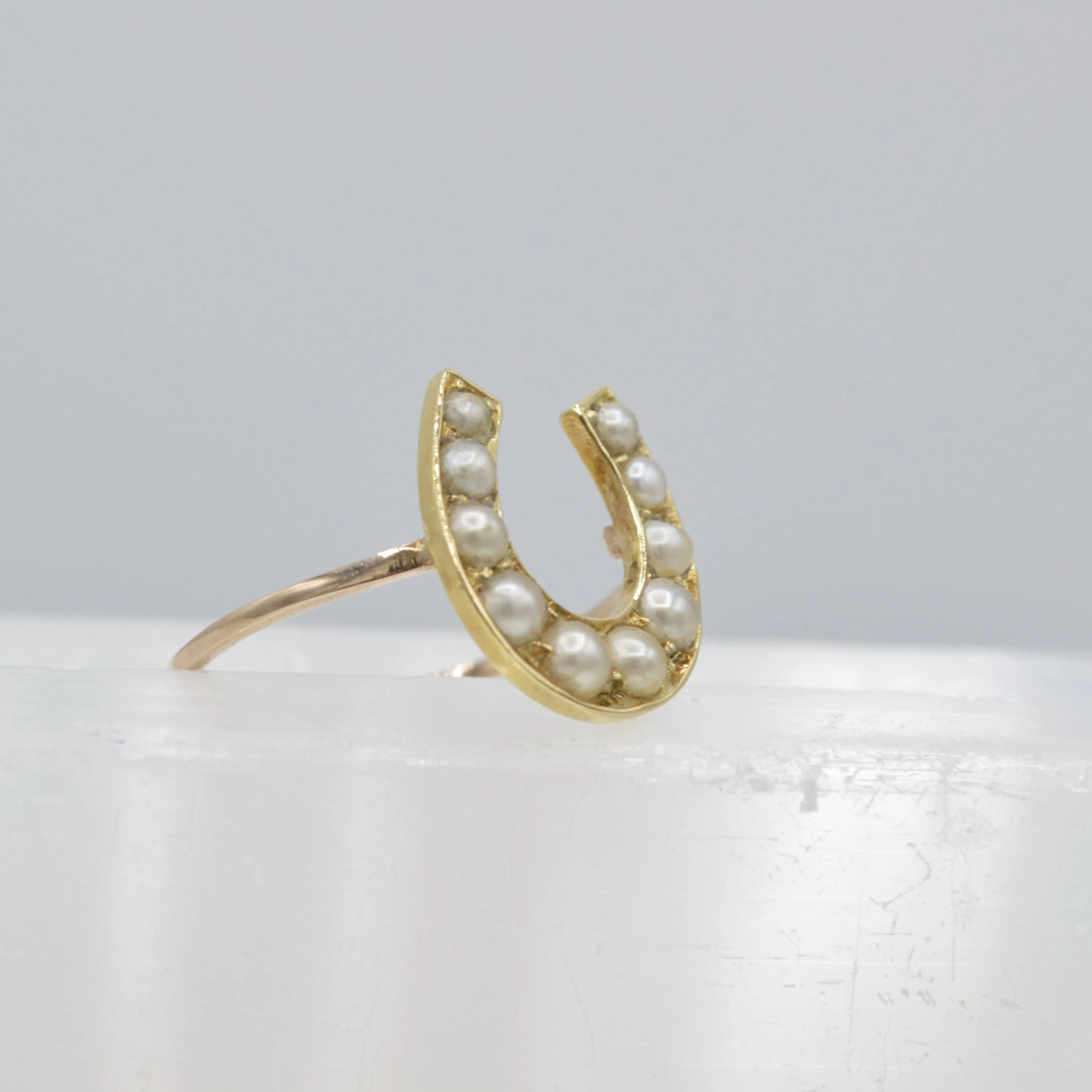 Pearl-Shoe Ring
